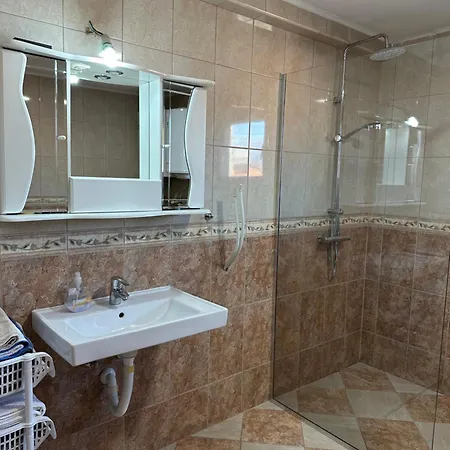 Vizbeg Hills Villa *