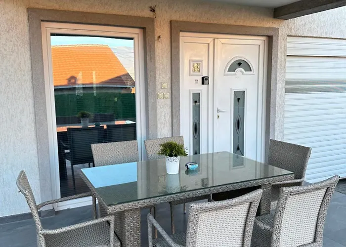 Vizbeg Hills * Skopje